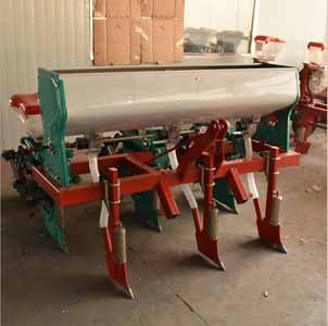  3 Rows Corn Seeder	