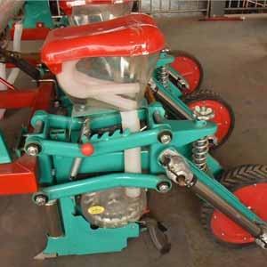  3 Rows Corn Seeder	